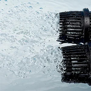 Hygger aquarium water pump creating gentle ripples and bubbles in clear water, ideal for aquarium maintenance.